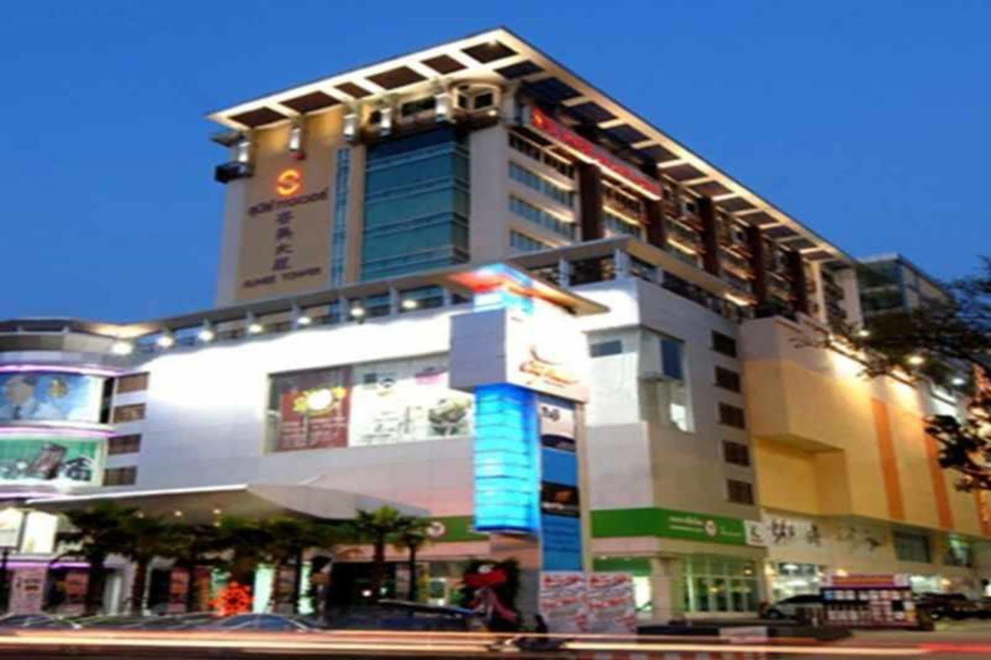 Sunee Grand Hotel And Convention Center Ubon Ratchathani Zewnętrze zdjęcie